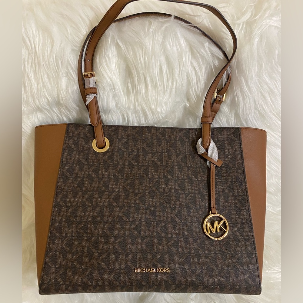 💯 Authentic Michael Kors Tote bag